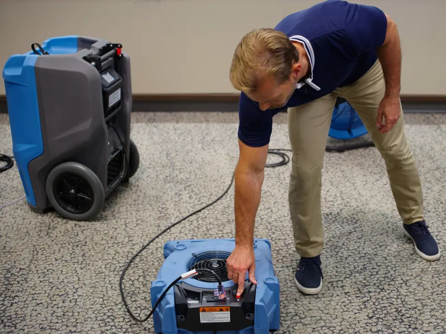 Structural Drying and Dehumidification in Encino, CA